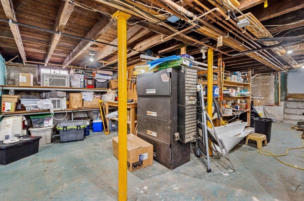 47 Vernon St, Malden MA 02148-2615 exterior