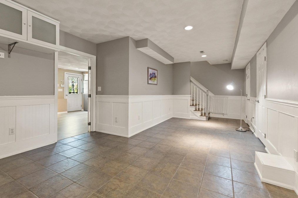 108 Franklin St, Reading MA 01867-1027 exterior