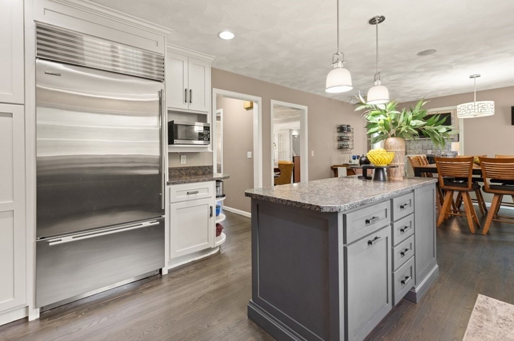 108 Franklin St, Reading MA 01867-1027 exterior