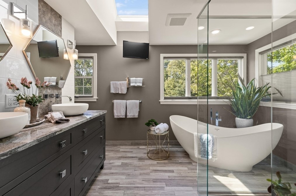 108 Franklin St, Reading MA 01867-1027 exterior