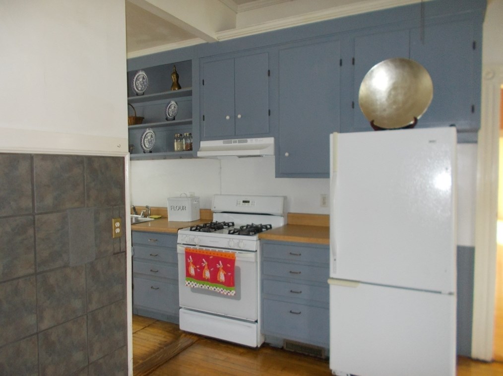 104 Webster St, Haverhill MA 01830-5920 exterior