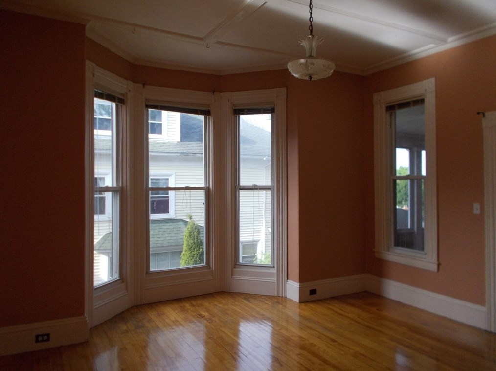 104 Webster St, Haverhill MA 01830-5920 exterior