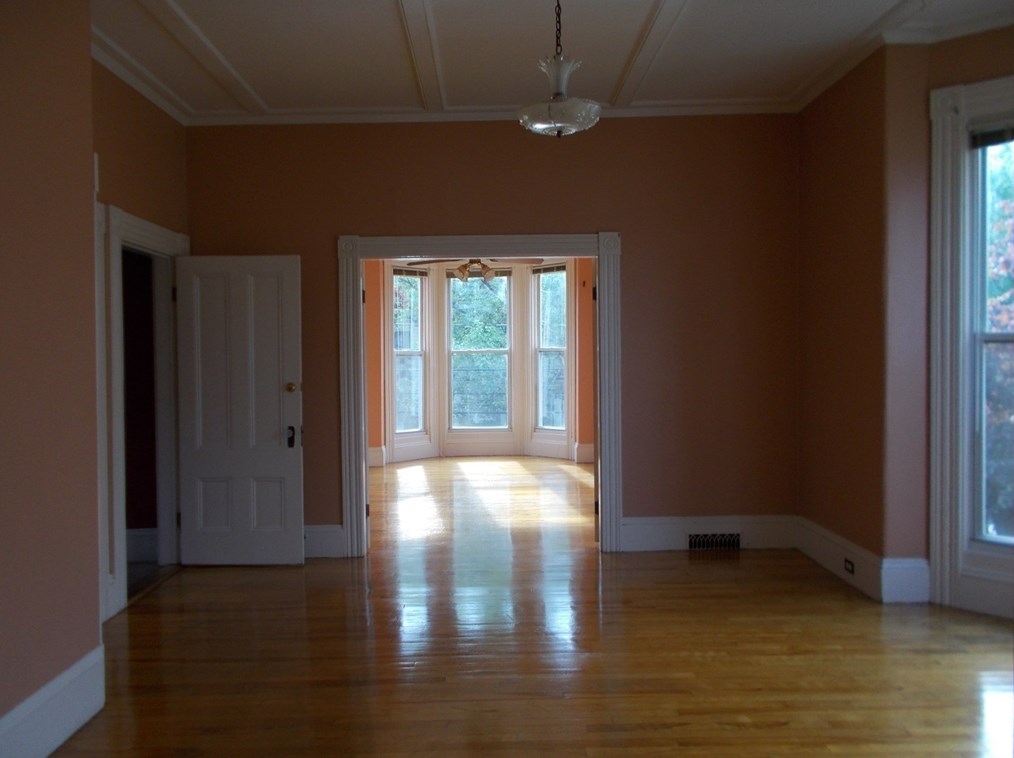 104 Webster St, Haverhill MA 01830-5920 exterior