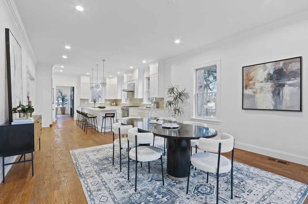 414 Waltham St, Newton MA 02465-1934 exterior