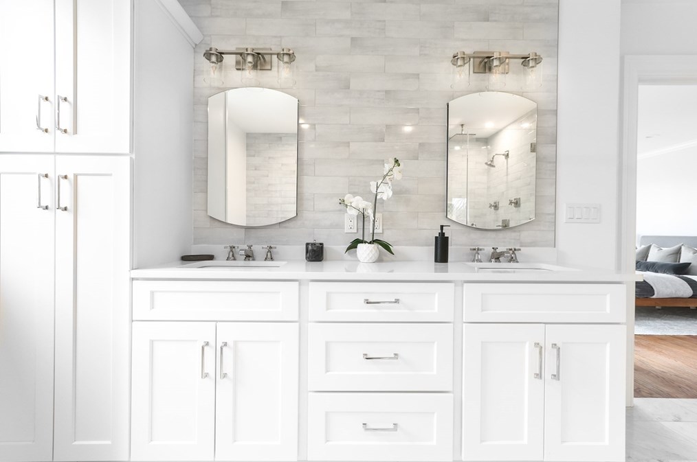 414 Waltham St, Newton MA 02465-1934 exterior