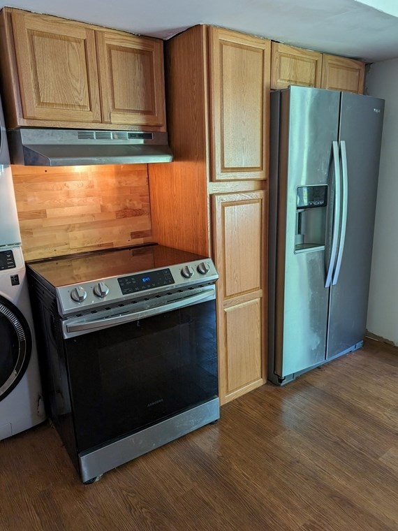 97 Hebron Ave, Seekonk MA 02771-2101 exterior