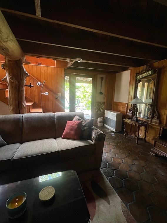 11 Samuel Dr, Royalston MA 01331-9477 exterior