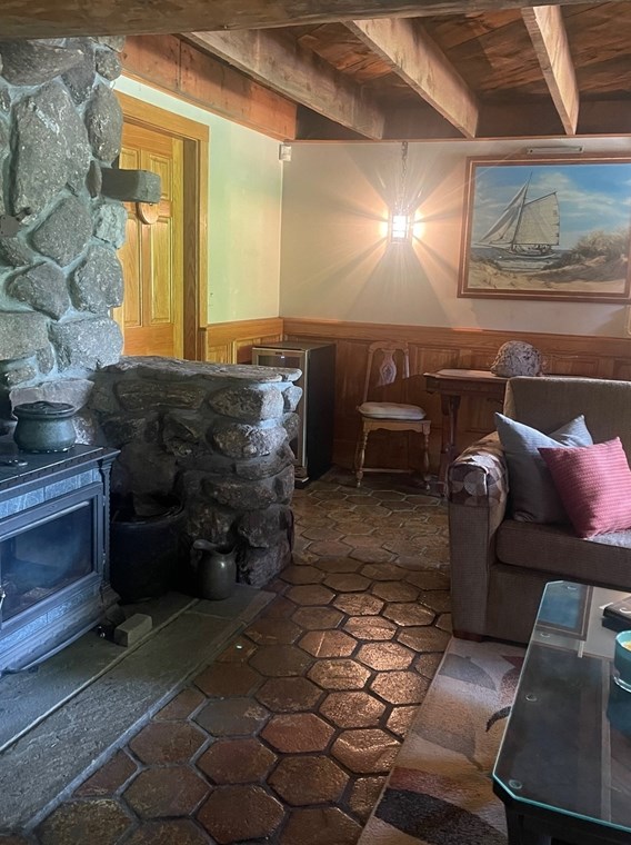 11 Samuel Dr, Royalston MA 01331-9477 exterior