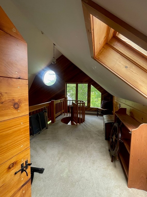 11 Samuel Dr, Royalston MA 01331-9477 exterior