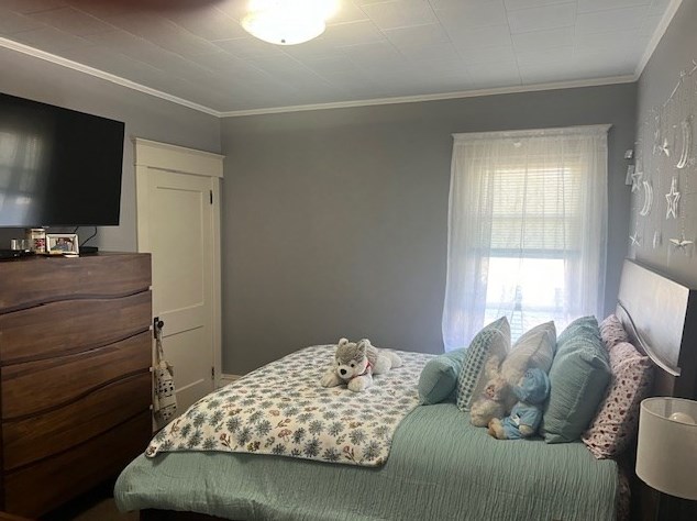 107 Barnes St, Fall River MA 02723-3227 exterior