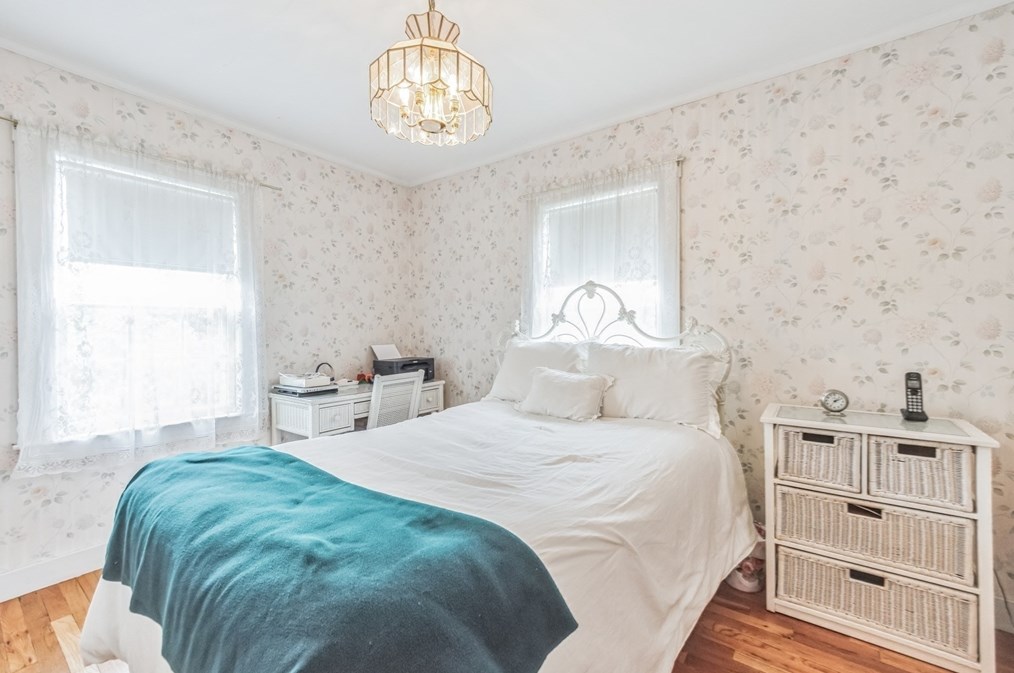 37 Bowdoin St, Lawrence MA 01843-2109 exterior