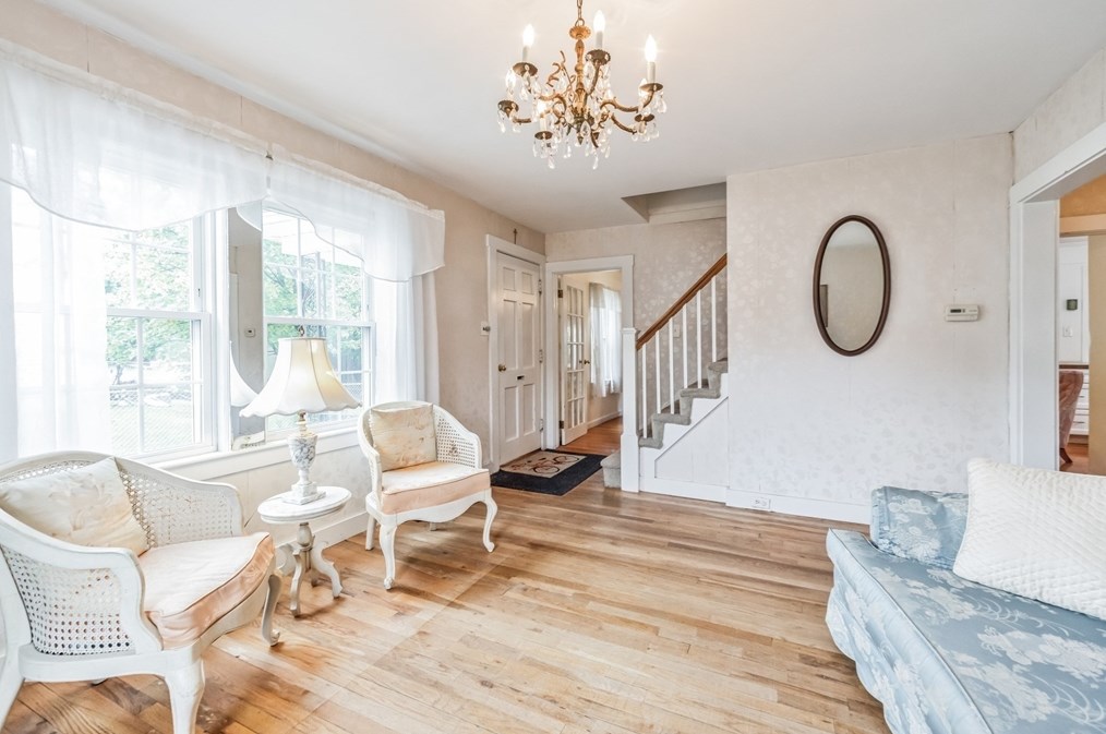 37 Bowdoin St, Lawrence MA 01843-2109 exterior