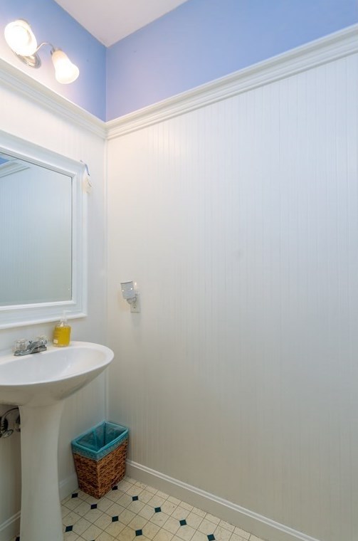 91 Elmshade Dr, Uxbridge MA 01569-1693 exterior