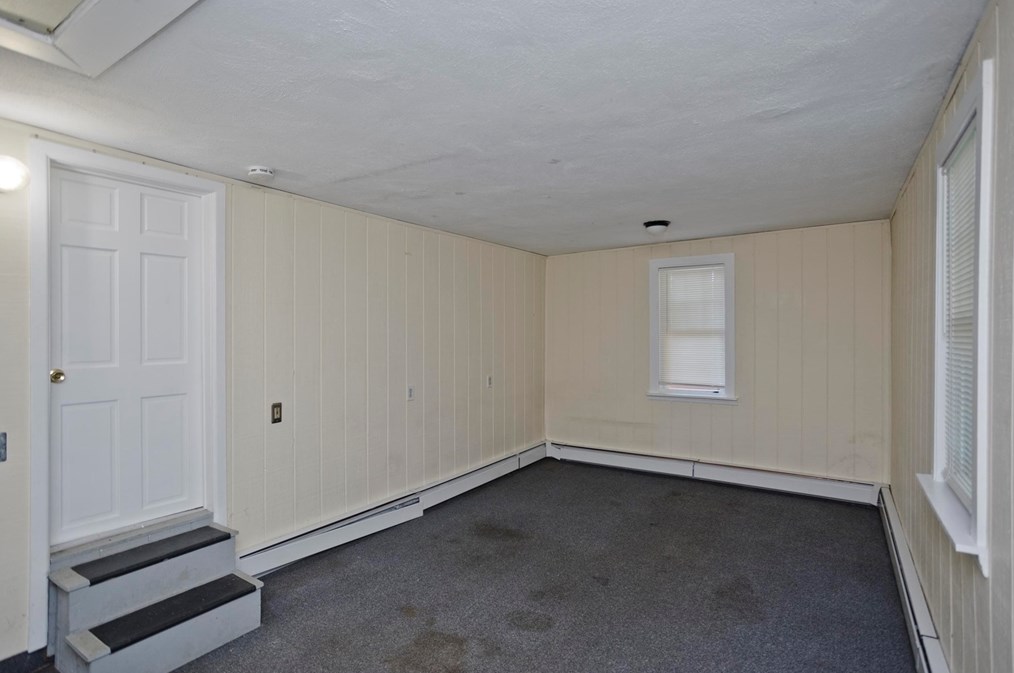 1350 Wilbraham Rd, Springfield MA  01119-2637 exterior