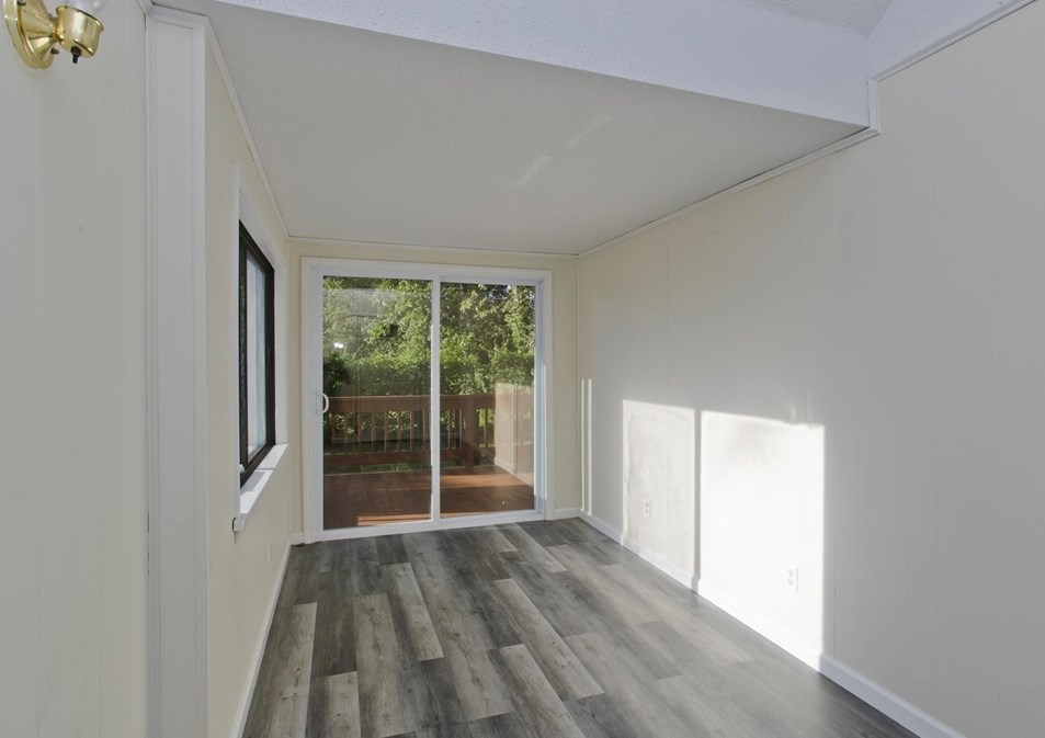 1350 Wilbraham Rd, Springfield MA  01119-2637 exterior