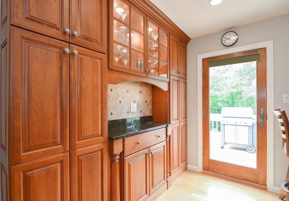 36 Lorraine Metcalf Rd, Franklin MA 02038-3234 exterior