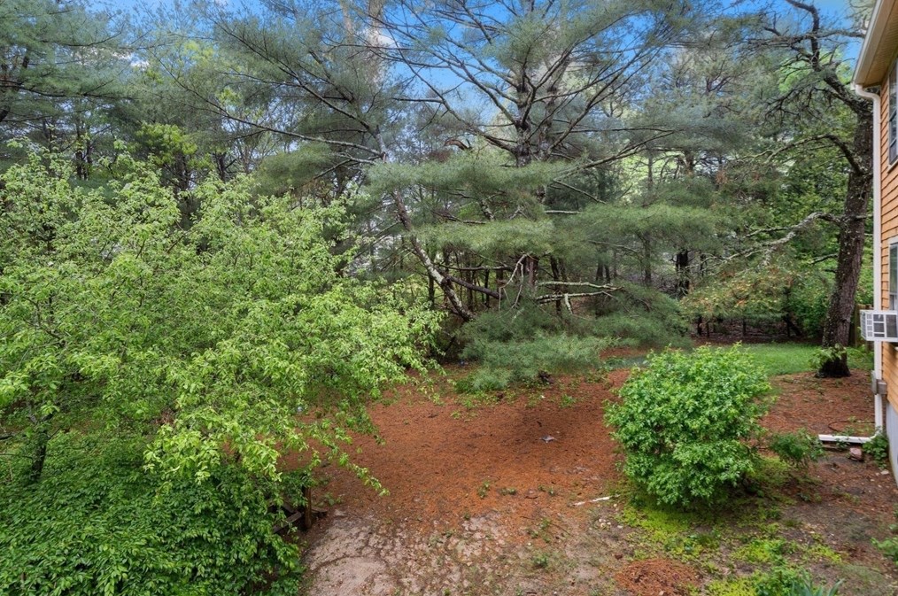 21 Lucys Path, Plymouth MA 02360-6202 exterior