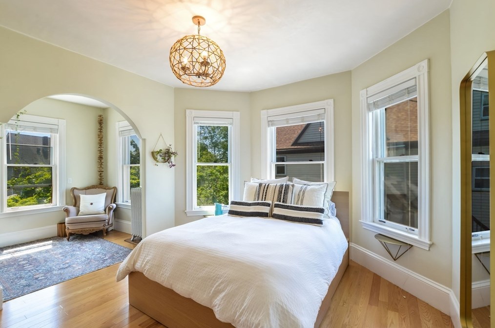 30 Sargent St, Winthrop MA 02152-2805 exterior