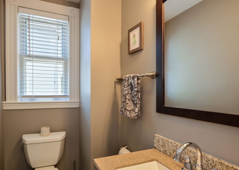 30 Sargent St, Winthrop MA 02152-2805 exterior