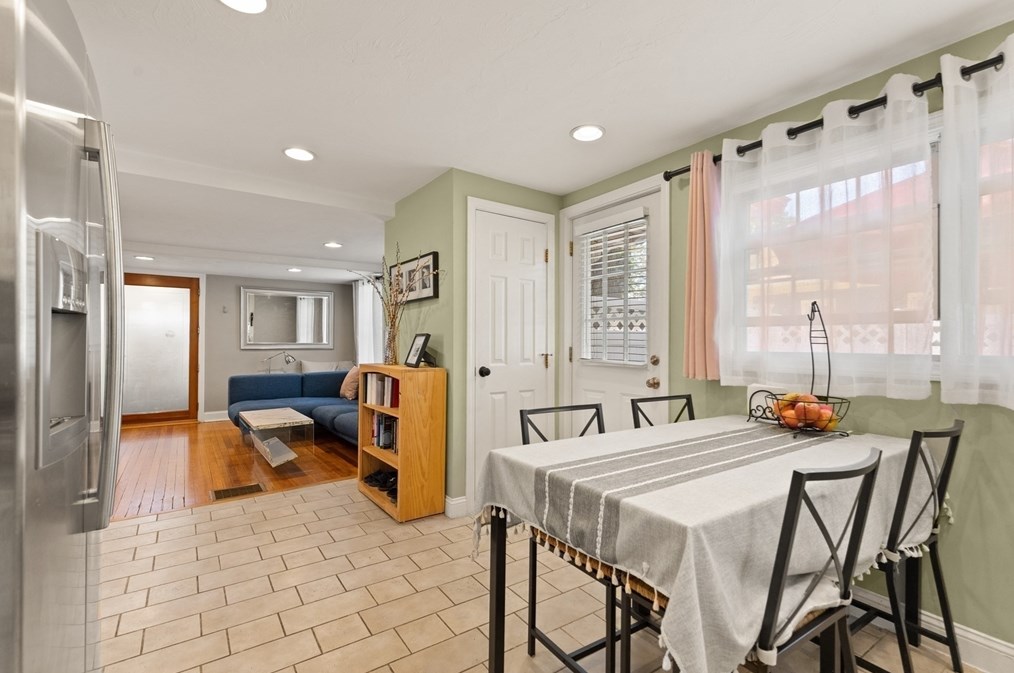 150 Palmer St, Quincy MA 02169-3308 exterior