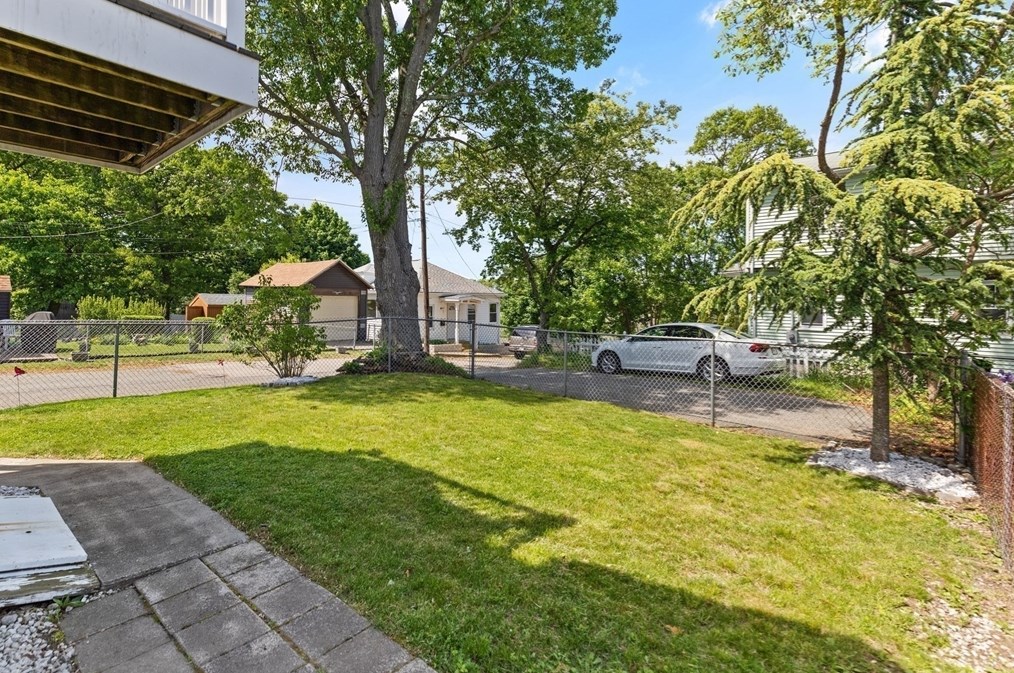 150 Palmer St, Quincy MA 02169-3308 exterior