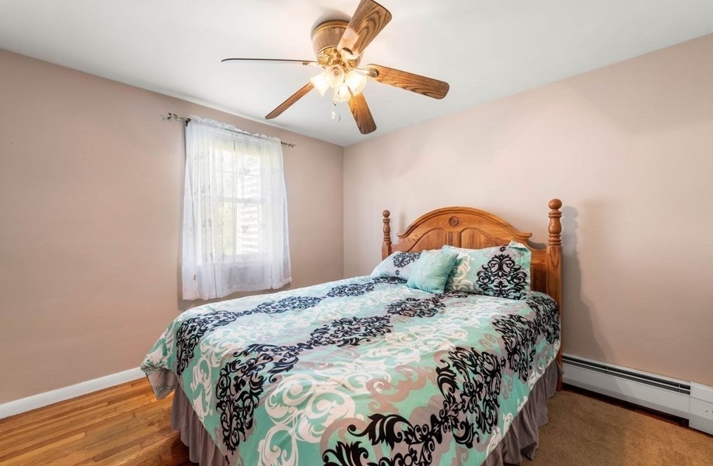 80 Fallon Cir, Braintree MA 02184-3821 exterior