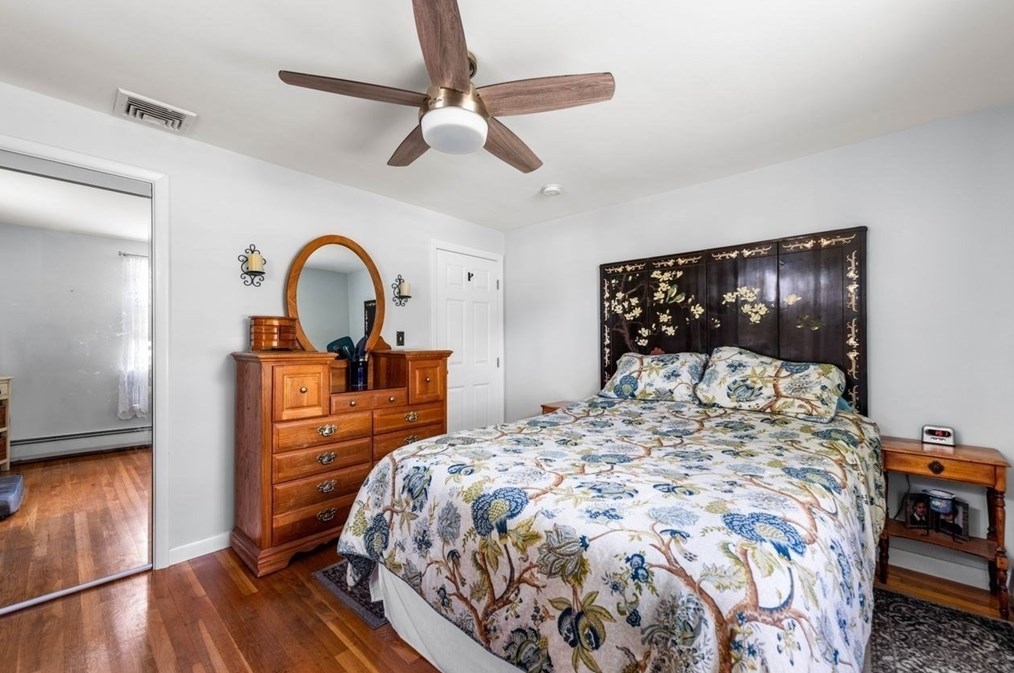 80 Fallon Cir, Braintree MA 02184-3821 exterior