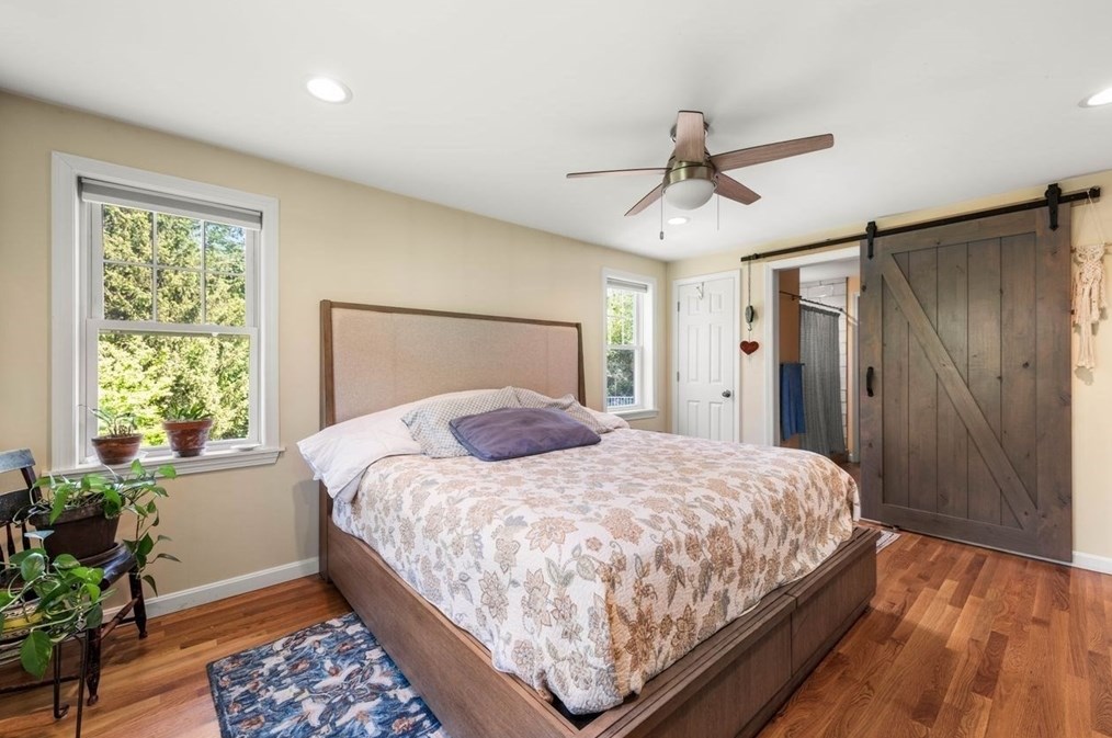 80 Fallon Cir, Braintree MA 02184-3821 exterior