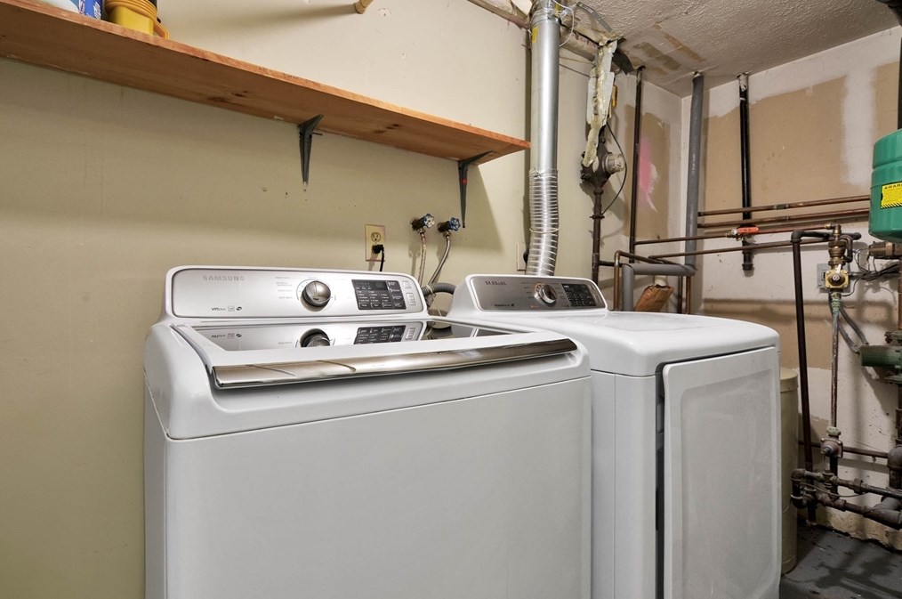 20 Knox St, Lawrence MA 01841-1200 exterior