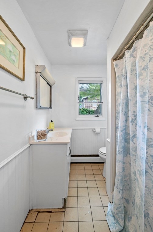 82 Cornell Rd, Marblehead MA 01945-2198 exterior