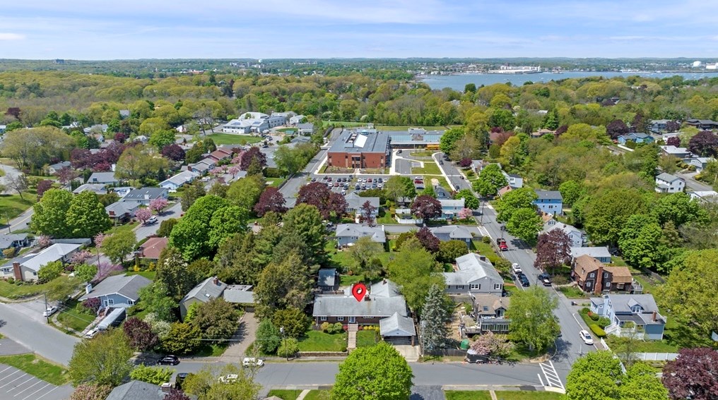 82 Cornell Rd, Marblehead MA 01945-2198 exterior