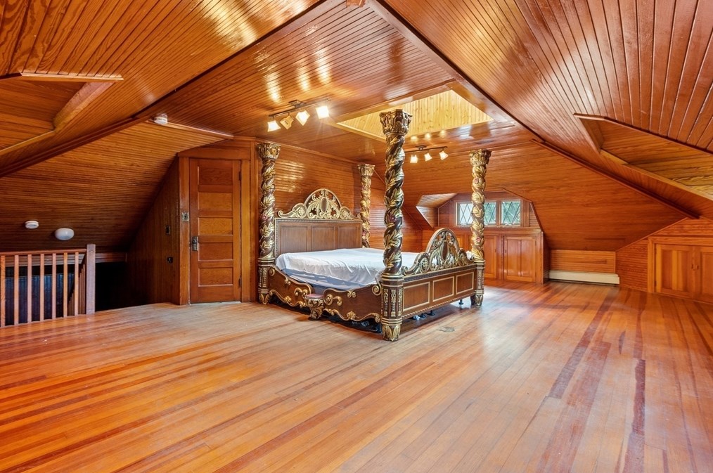 25 Fairbank St, Winchendon MA 01475-1718 exterior