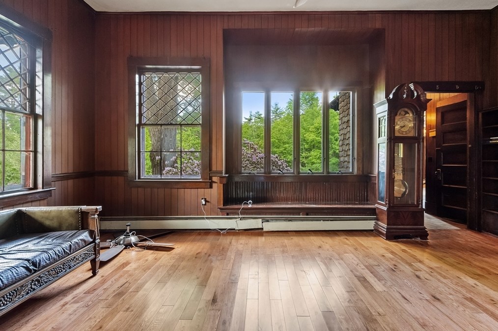 25 Fairbank St, Winchendon MA 01475-1718 exterior