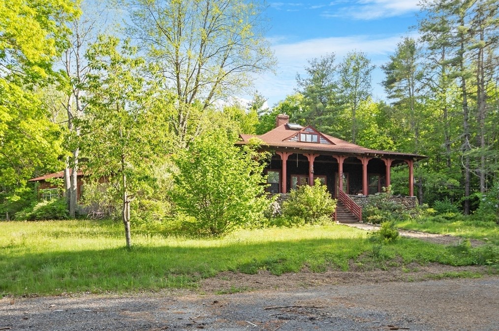 25 Fairbank St, Winchendon MA 01475-1718 exterior