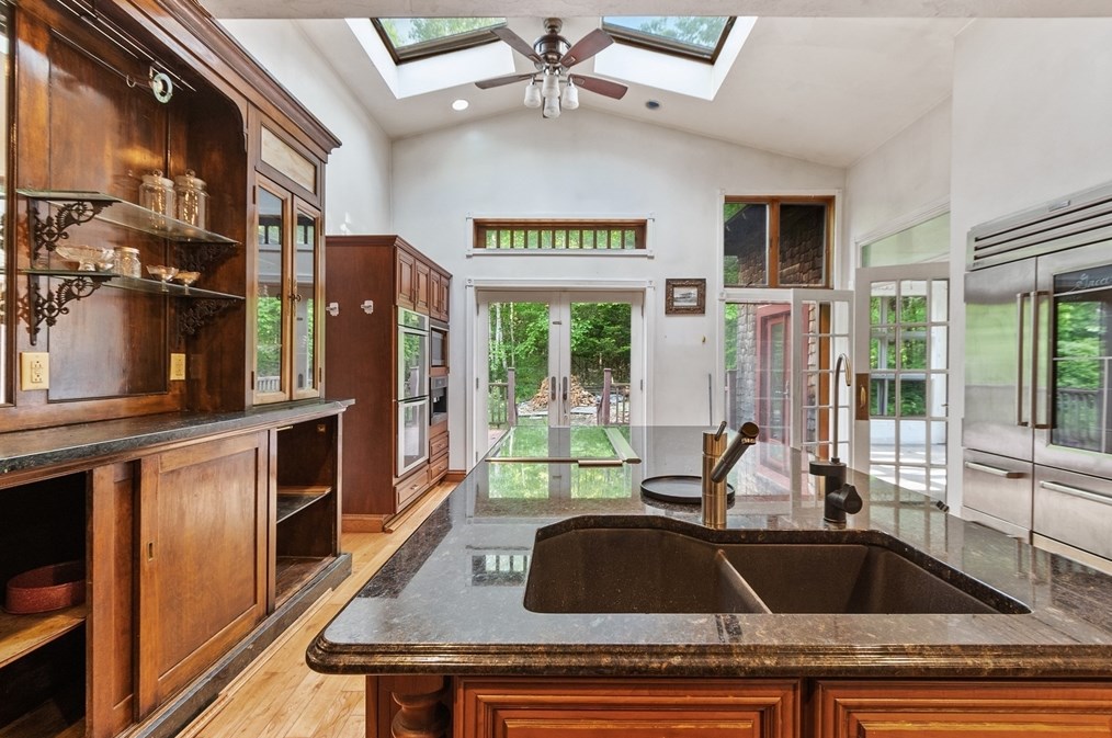 25 Fairbank St, Winchendon MA 01475-1718 exterior