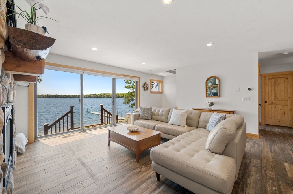 58 Blueberry Rd, Plymouth MA 02360-6800 exterior