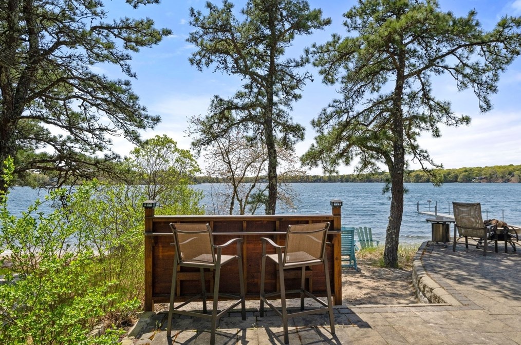 58 Blueberry Rd, Plymouth MA 02360-6800 exterior