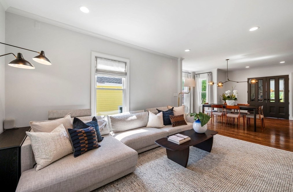 39 Jersey St, Marblehead MA 01945-2414 exterior