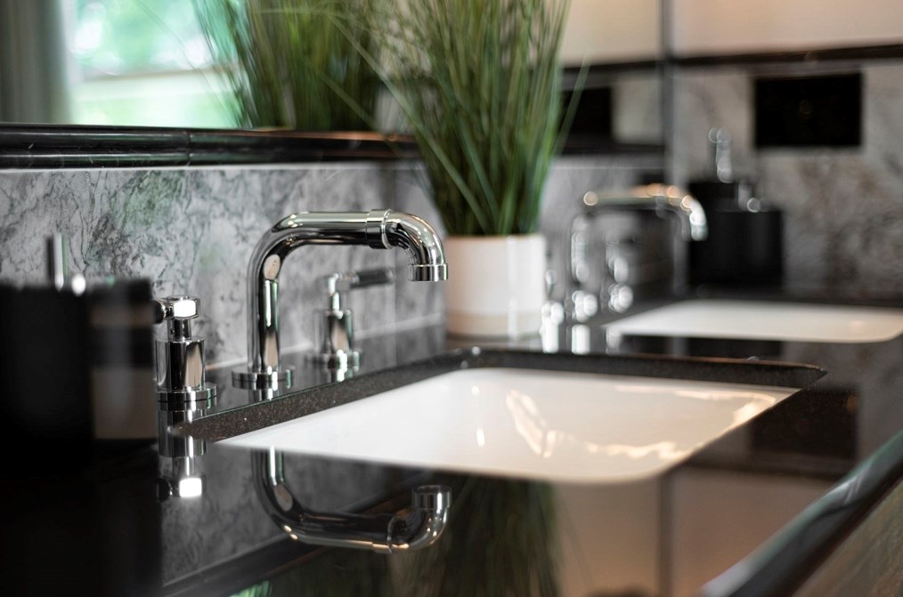 39 Jersey St, Marblehead MA 01945-2414 exterior