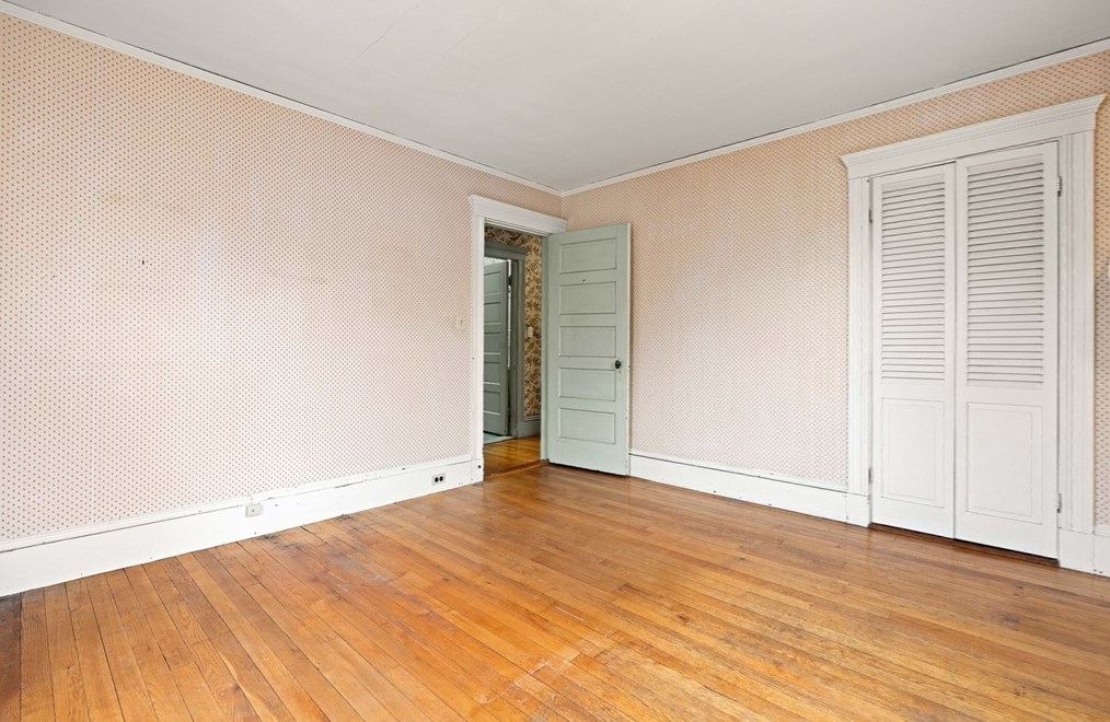 4 Prince St, Marblehead MA 01945-2224 exterior