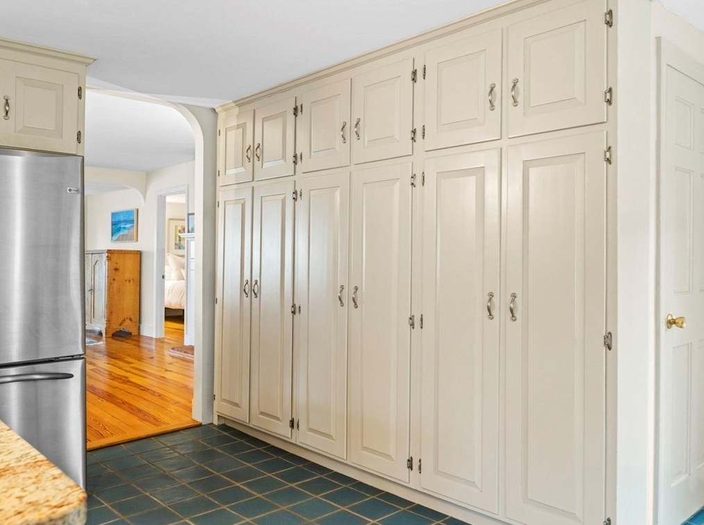 26 Manataug Trl, Marblehead MA 01945-1310 exterior