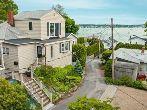 26 Manataug Trl, Marblehead MA 01945-1310 exterior