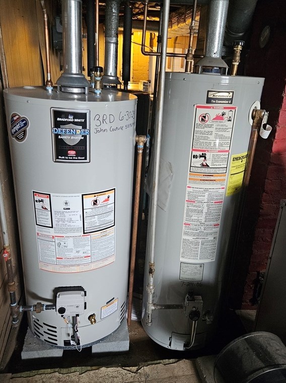 87 Hathaway St, New Bedford MA 02746-2243 exterior