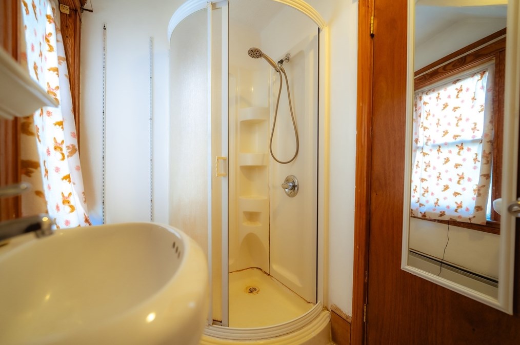 176 Ferry St, Lawrence MA  01841-1330 exterior