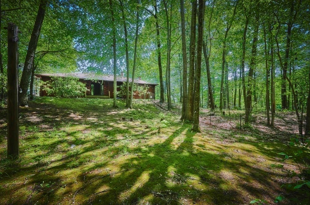 115 Hl St, Leominster MA 01453-3912 exterior