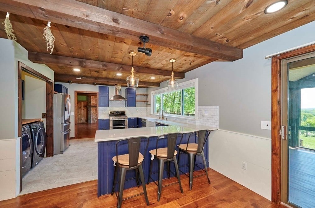 115 Hl St, Leominster MA 01453-3912 exterior