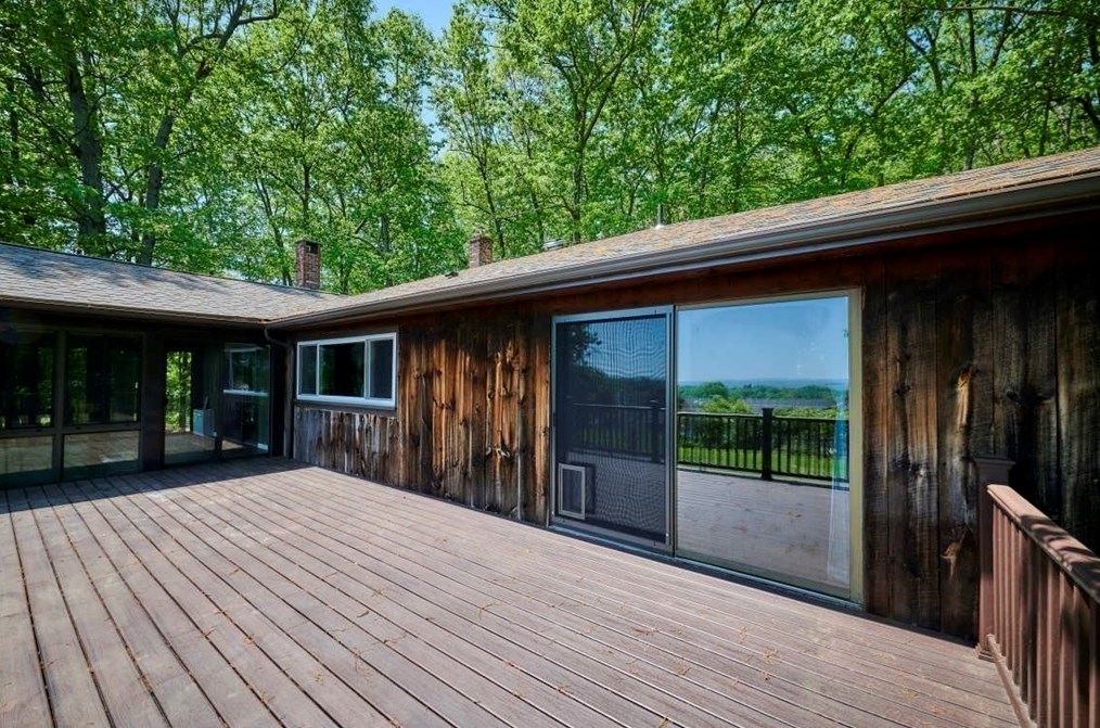 115 Hl St, Leominster MA 01453-3912 exterior