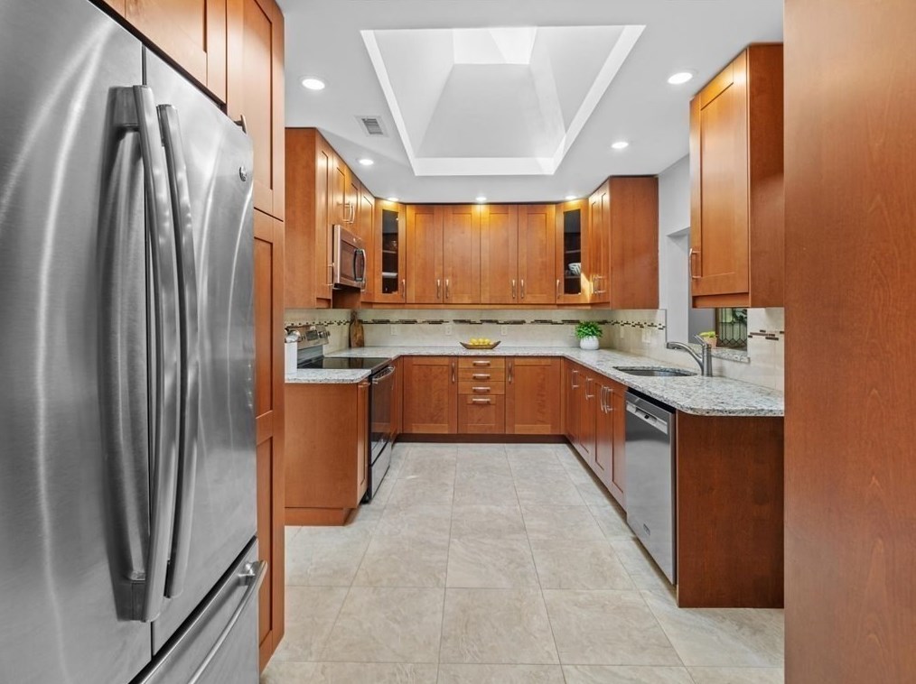 322 Atlantic Ave, Marblehead MA  01945-2730 exterior