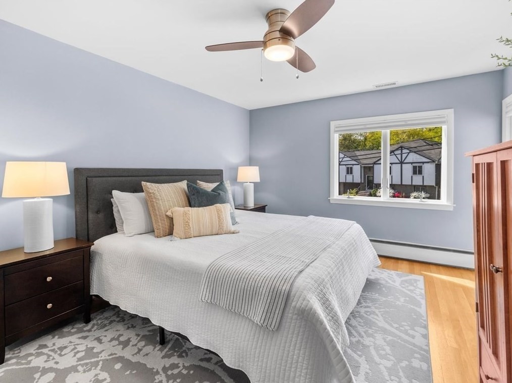 322 Atlantic Ave, Marblehead MA  01945-2730 exterior