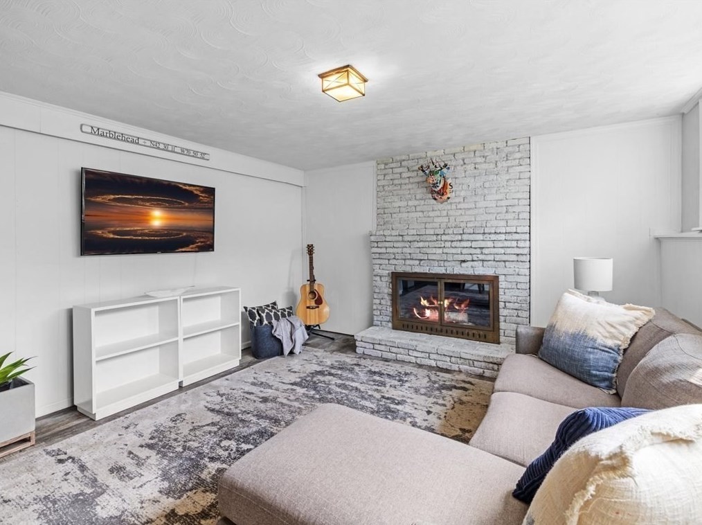 322 Atlantic Ave, Marblehead MA  01945-2730 exterior